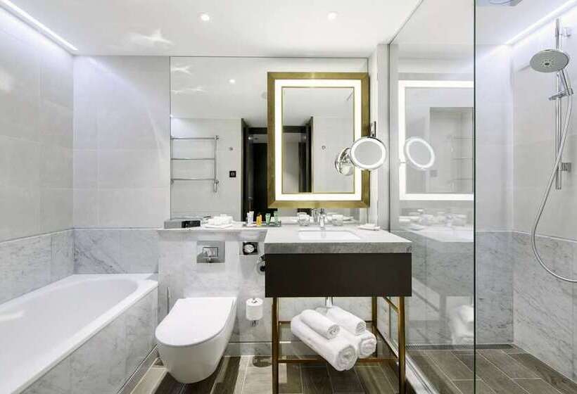 高级大房间, Hilton Budapest