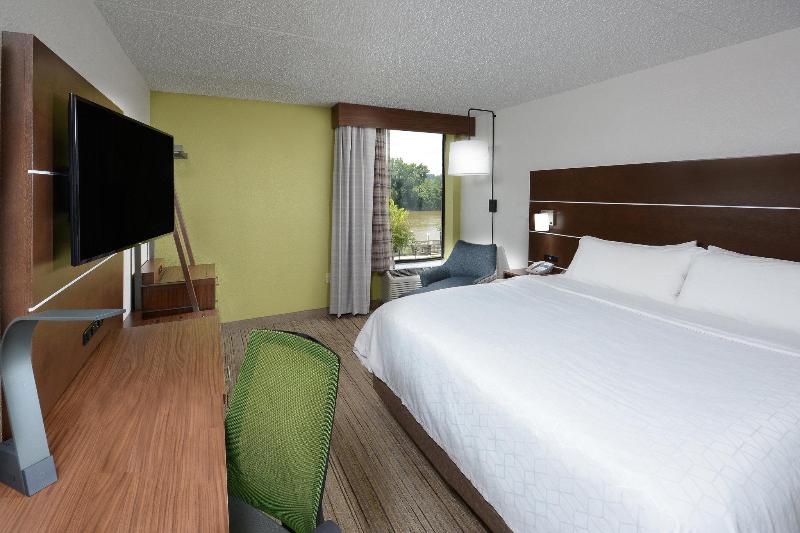 キングサイズベッドのスタンダードルーム, Holiday Inn Express Danville, An Ihg