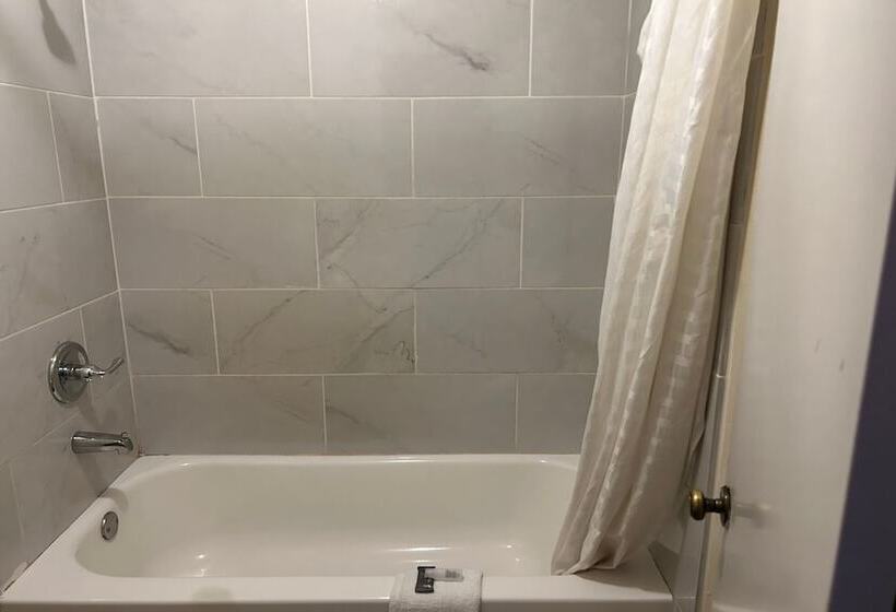 2ダブルベッドのスタンダードルーム, Inn for Jefferson