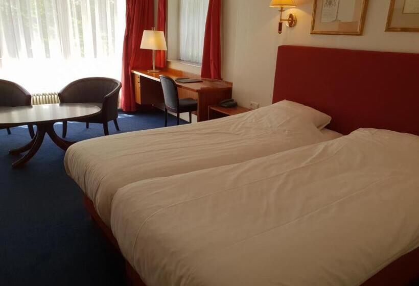 اتاق اجرایی, Nol In 't Bosch