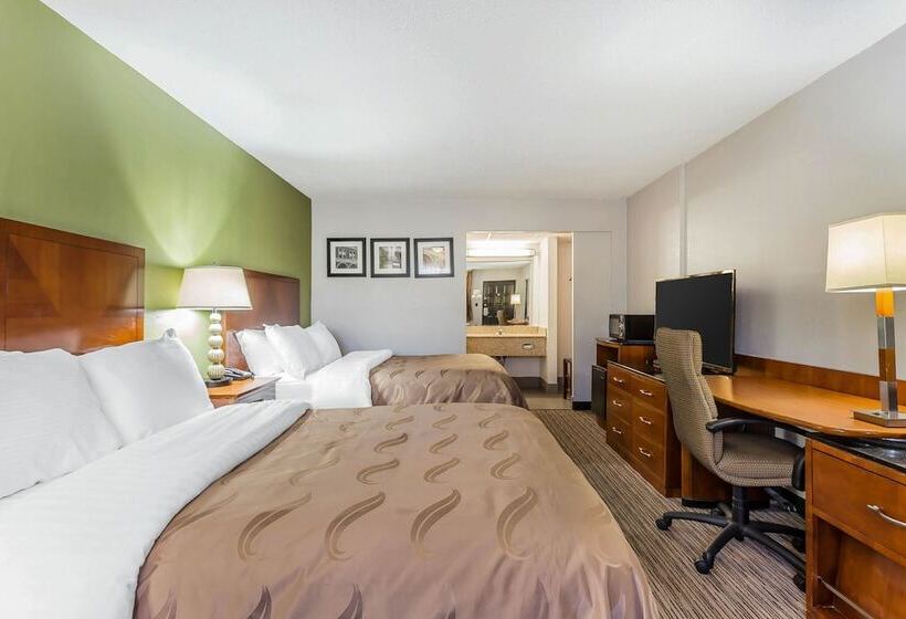 חדר סטנדרט שתי מיטות זוגיות, Quality Inn Forsyth Near Ga Public Safety Training Center