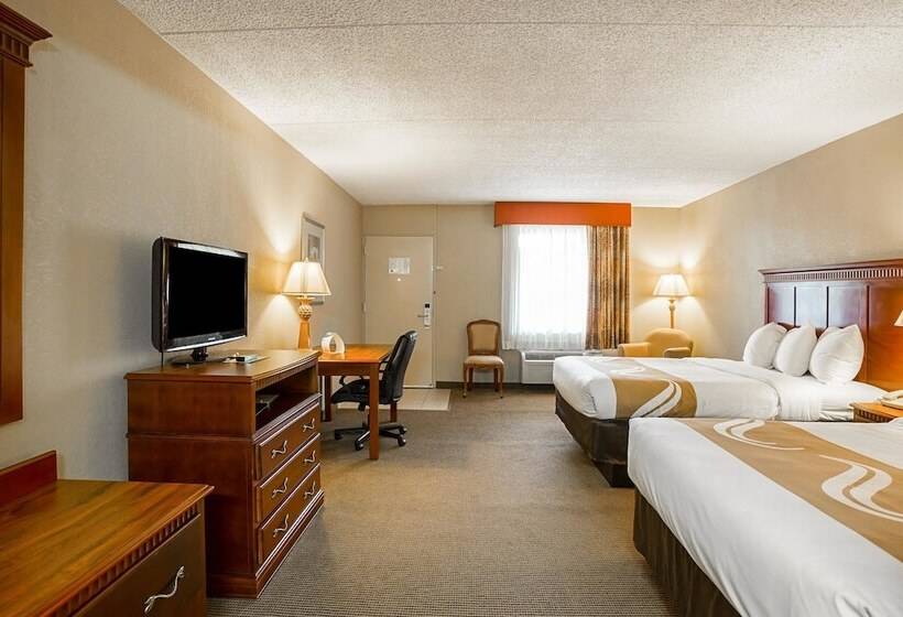 غرفه قياسيه سريرين مزدوجين, Quality Inn