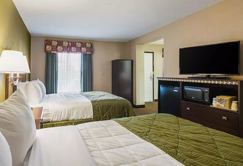سوییت, Quality Inn & Suites Greenville Haywood Mall