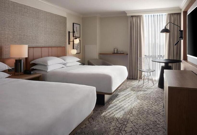 غرفة سوبيريور, Sheraton Parkway Toronto North Hotel & Suites