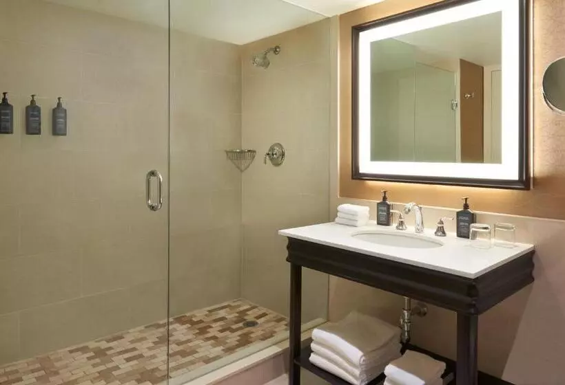 プレミアムルーム, Sheraton Parkway Toronto North Hotel & Suites