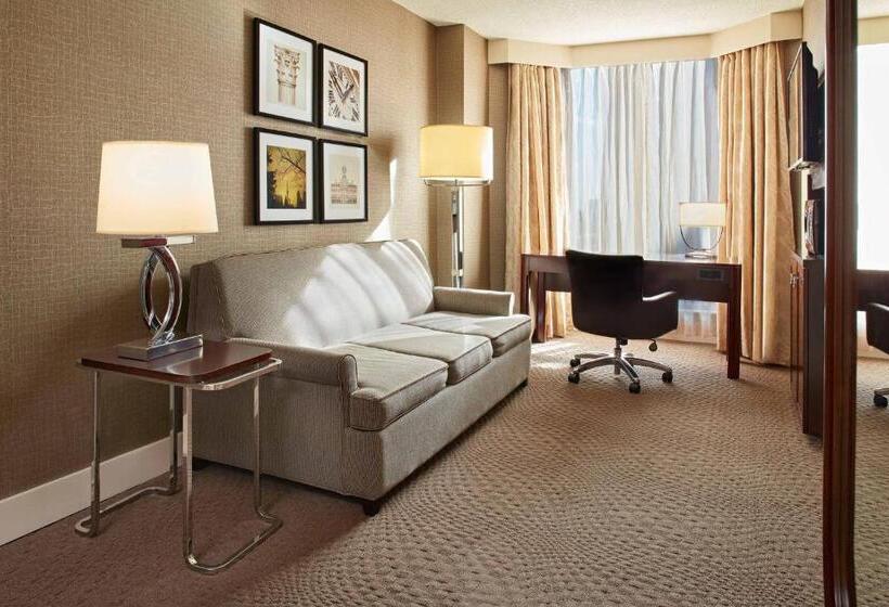 Люкс Премиум, Sheraton Parkway Toronto North Hotel & Suites