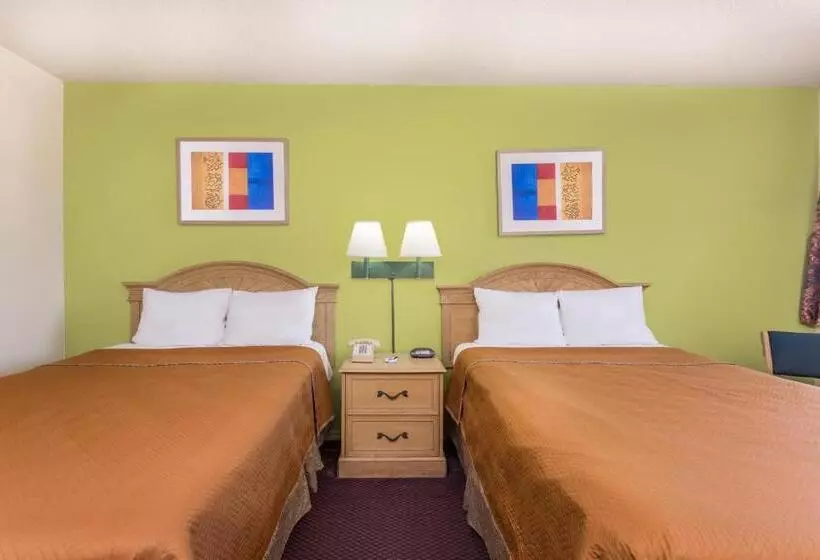 デラックスルーム, Travelodge By Wyndham Cordele