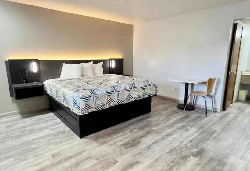 جناح سرير كينج, Motel 6 Dyersburg, Tn