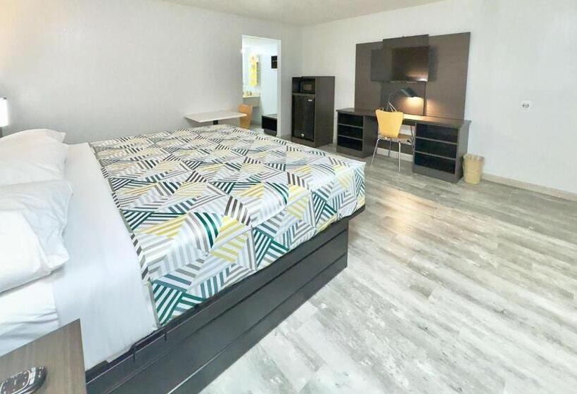 جناح سرير كينج, Motel 6 Dyersburg, Tn