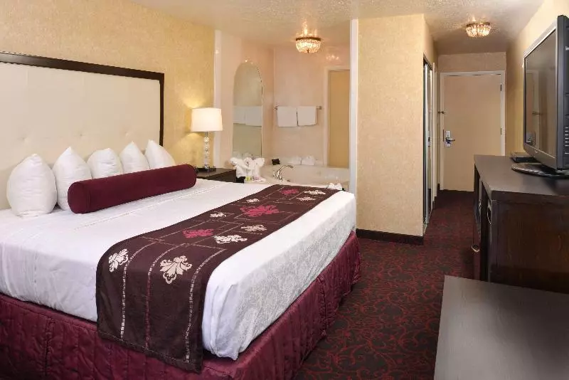キングサイズベッドのスイートルーム, Best Western Coral Hills