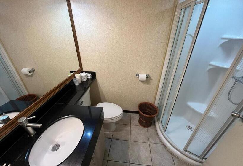 豪华房间, Cowansville