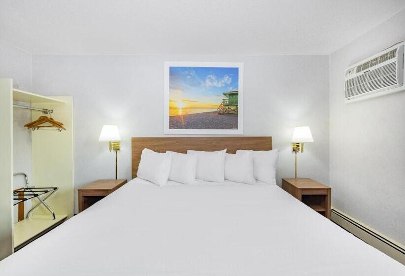 Standaardkamer met Kingsize Bed Aangepast voor Gehandicapten, Days Inn By Wyndham Monticello