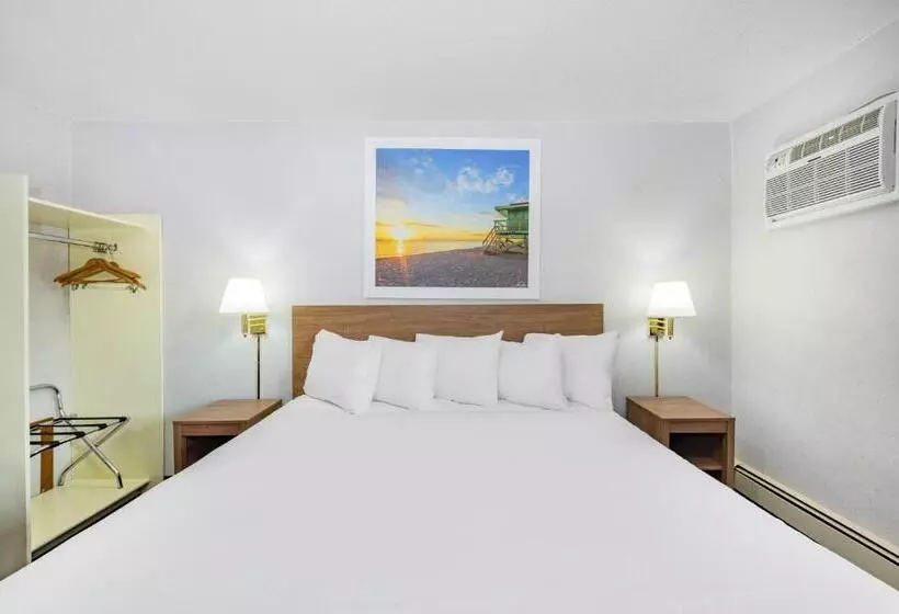 Standard-huone King-vuode, Days Inn By Wyndham Monticello