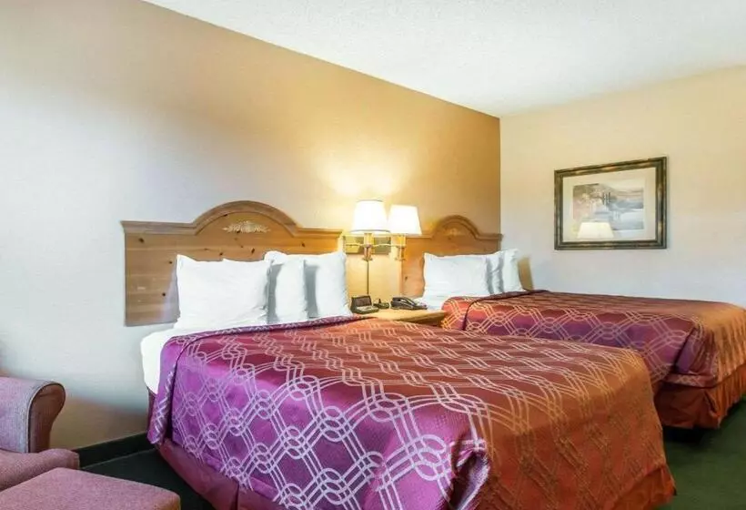 اتاق استاندارد با 2 تخت دوبل, Econo Lodge Springfield I44