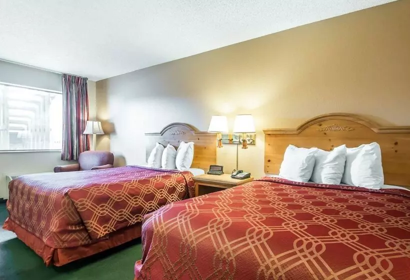 اتاق استاندارد با 2 تخت دوبل, Econo Lodge Springfield I44