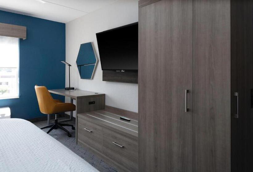 חדר סטנדרט עם מיטת קינג, Holiday Inn Express Rocky Mount Sports Center By Ihg