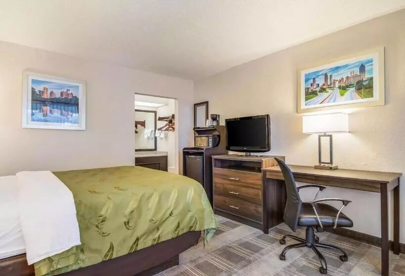 スタンダードルーム, Quality Inn Suwanee I85
