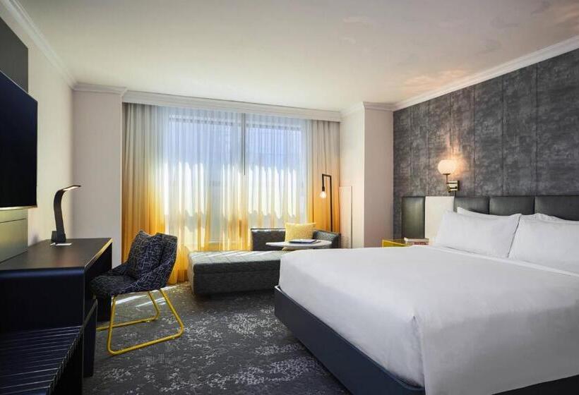 适用于残疾人士的豪华房间, Renaissance New York Times Square By Marriott