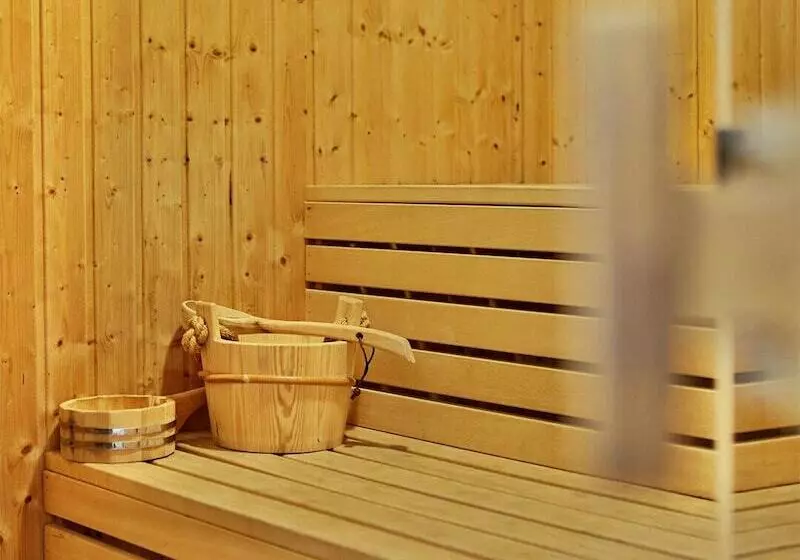 ロイヤルスイート, Coral Beach Hotel & Resort Cyprus