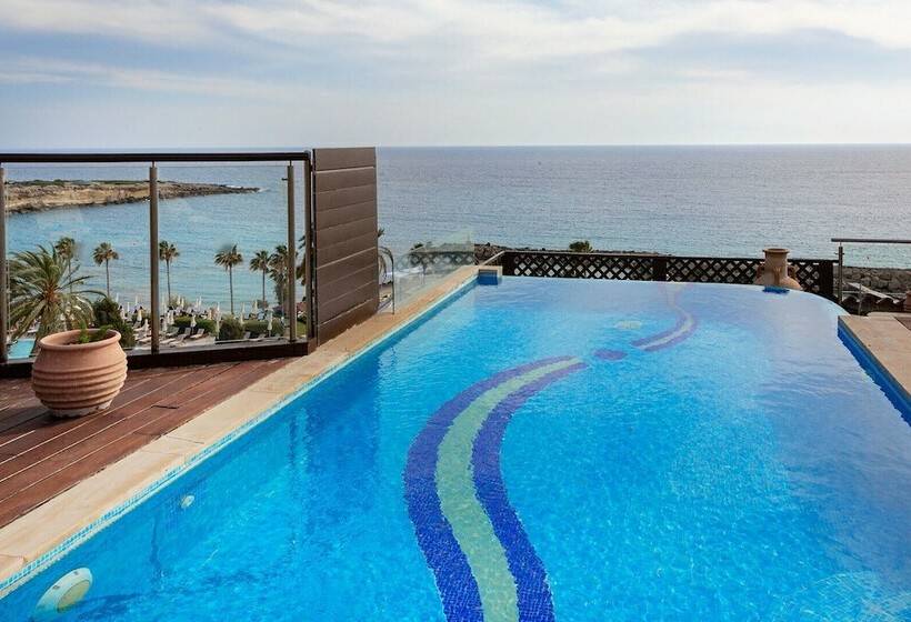 Королевский Люкс, Coral Beach Hotel & Resort Cyprus
