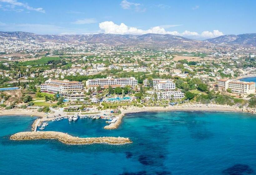 Президентский Люкс, Coral Beach Hotel & Resort Cyprus
