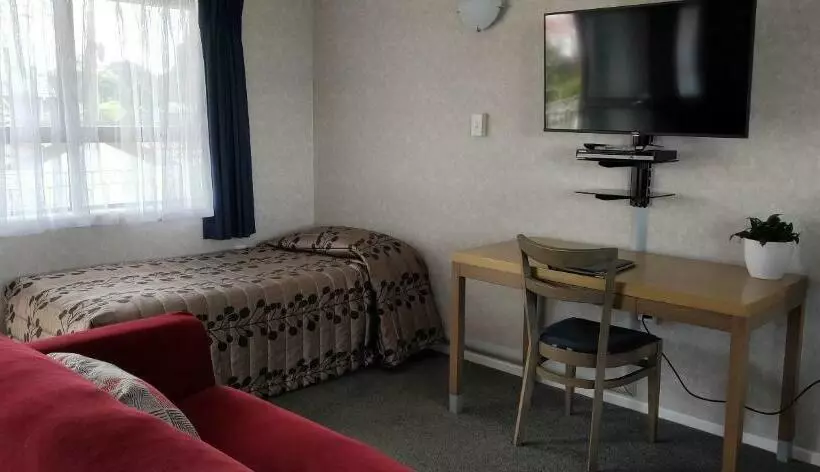Huoneisto 1 Makuuhuone, Cypress Court Motel