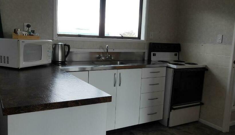 Апартаменты 1 Спальня, Cypress Court Motel