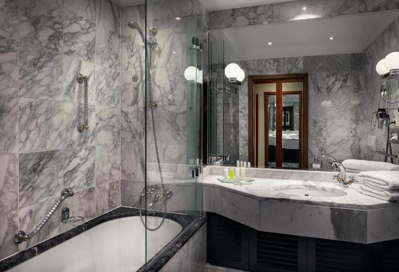 اتاق لوکس, Art Nouveau Palace