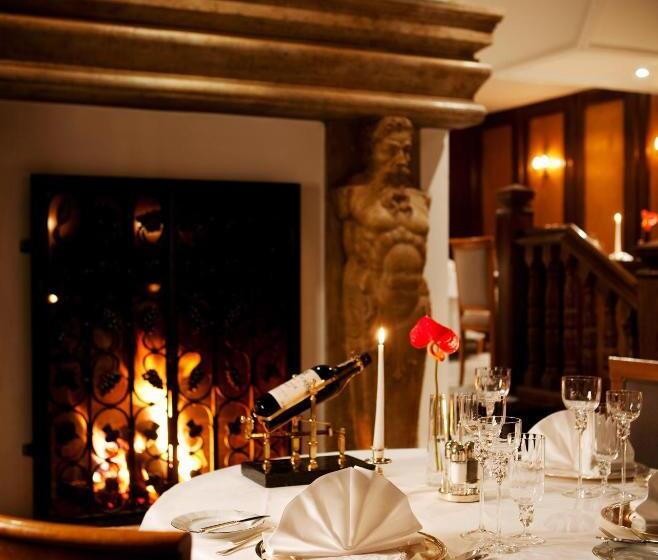 اتاق لوکس, Art Nouveau Palace