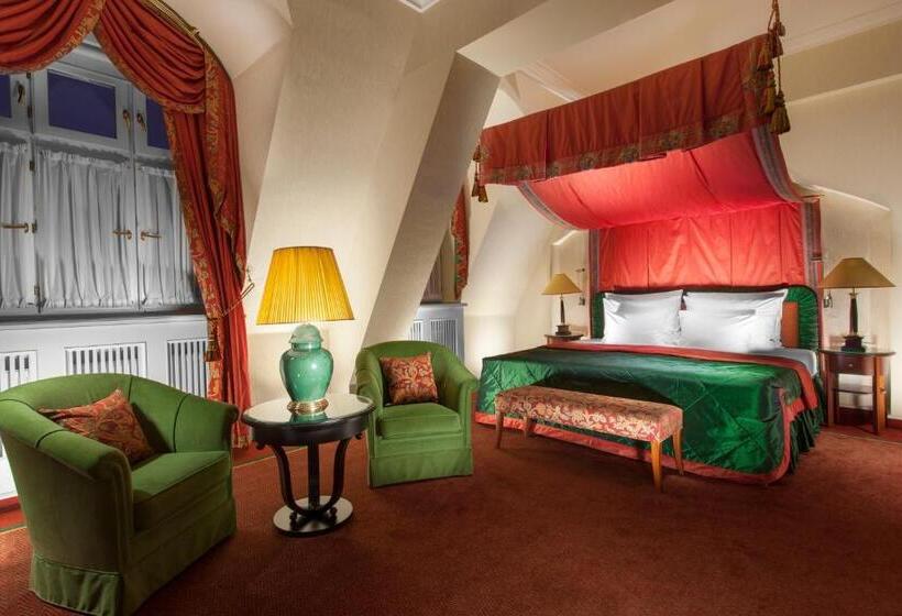 سوییت, Art Nouveau Palace