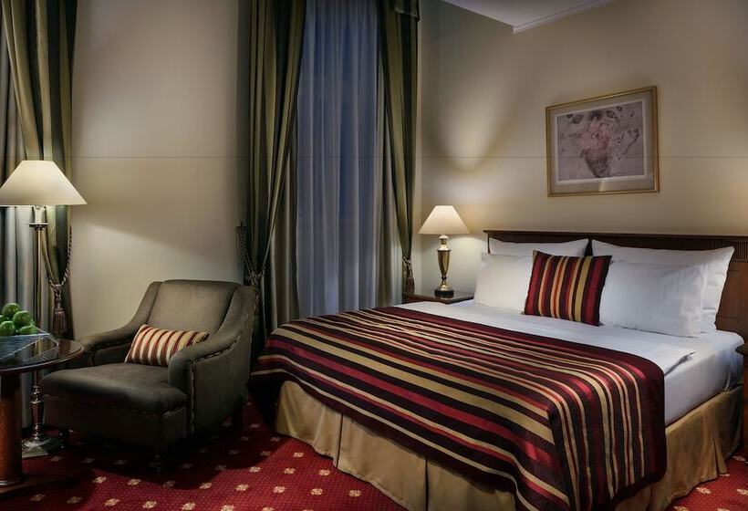 اتاق لوکس, Art Nouveau Palace