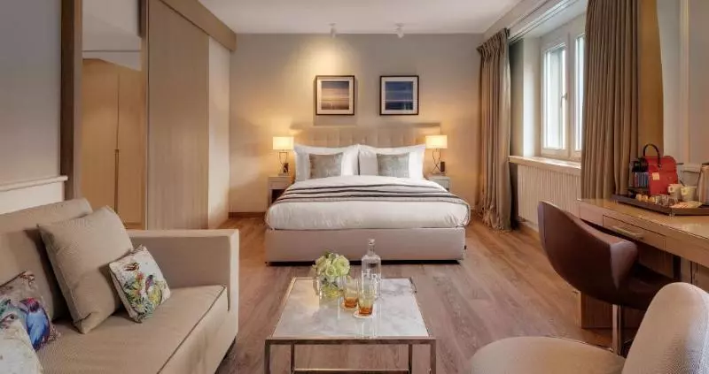 اتاق خانوادگی, Boutique Hotel Wellenberg