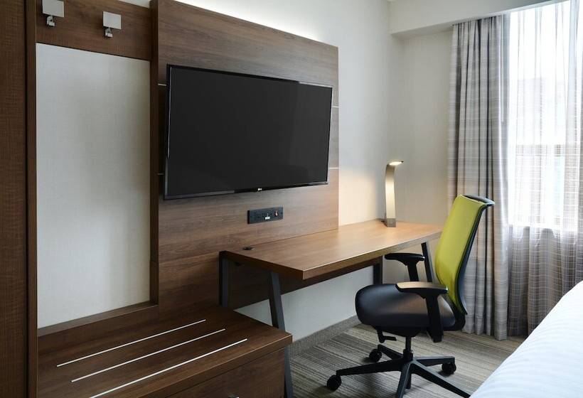 חדר סטנדרט, Holiday Inn Express Toronto Downtown, An Ihg