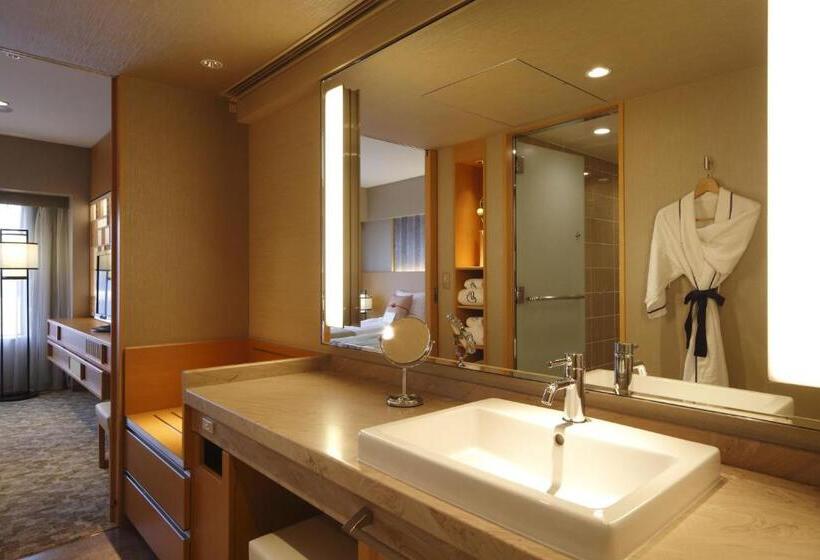 اتاق پرمیوم, Kyoto Brighton