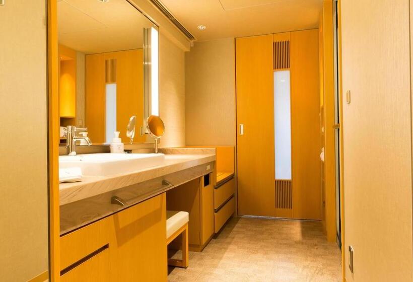 اتاق پرمیوم, Kyoto Brighton