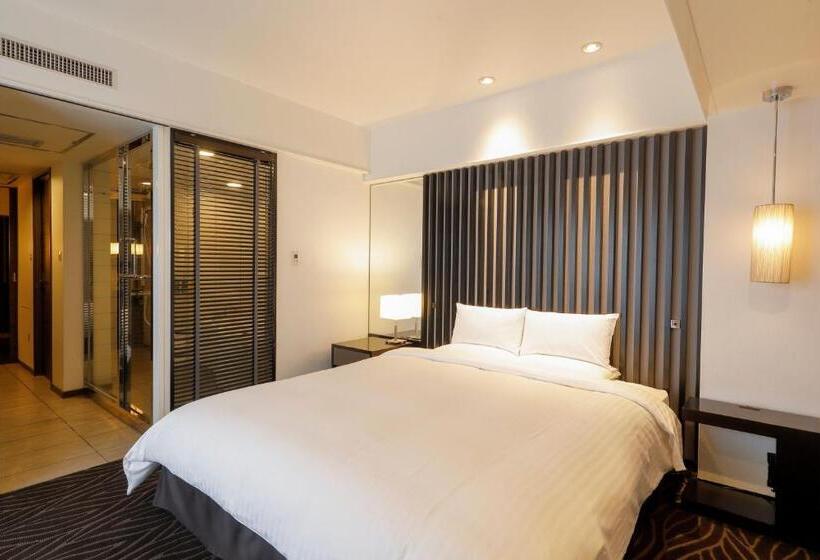 اتاق لوکس, Kyoto Brighton