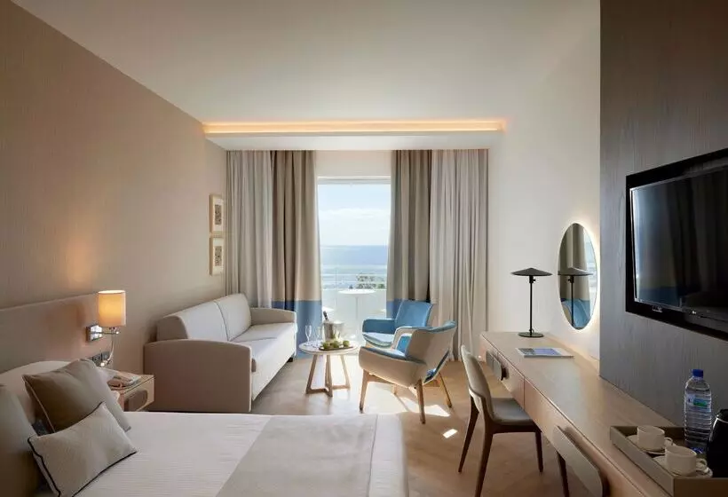 Chambre Supérieure Vue Mer, Mediterranean Beach