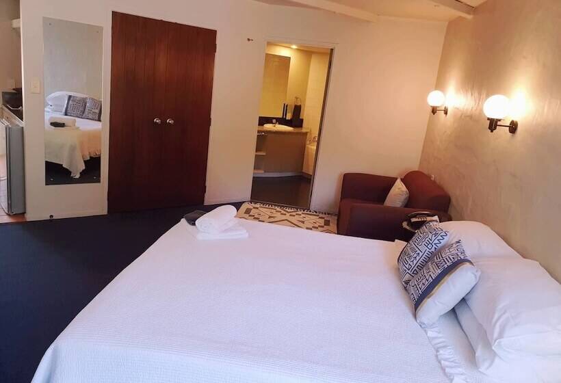 Студио Executive, Parklane Motor Lodge