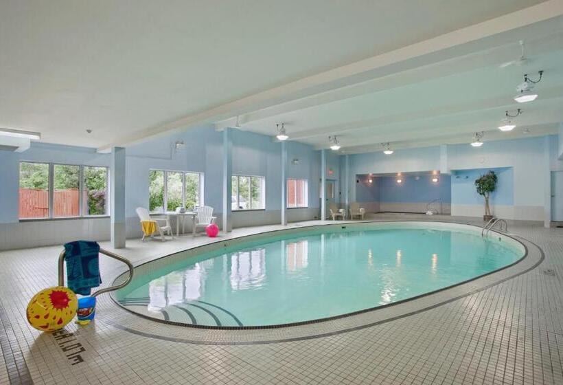 Номер Deluxe, Travelodge Hotel By Wyndham Sudbury