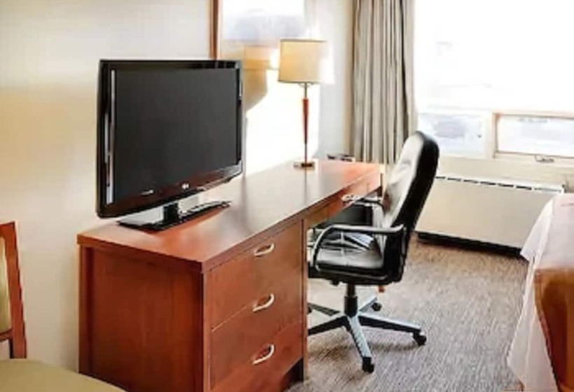 جناح, Travelodge Hotel By Wyndham Sudbury