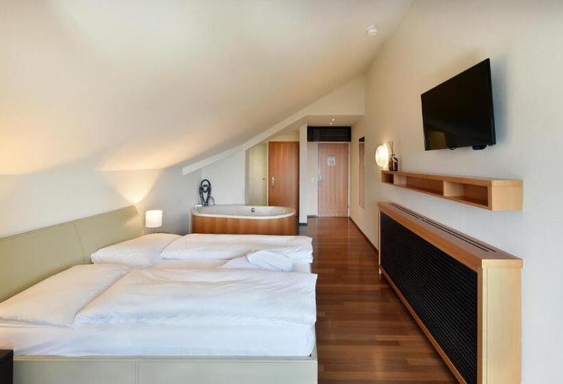 景色の見えるジュニアスイート, Uto Kulm Car Free Hideaway In Zurich