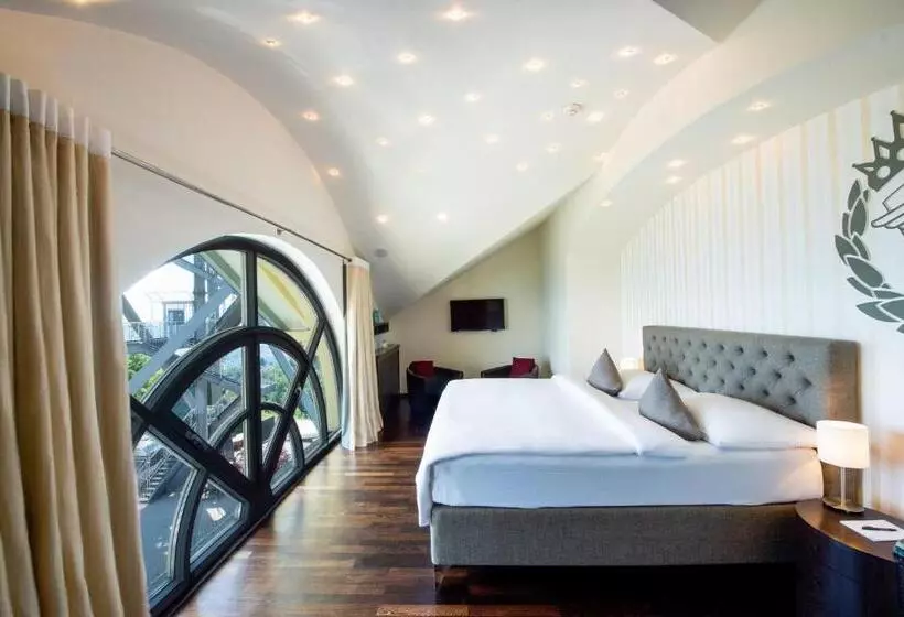 Sviitti Kaupungin Näkemystä, Uto Kulm Car Free Hideaway In Zurich