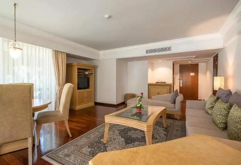 سوییت لوکس, Bintang Bali Resort