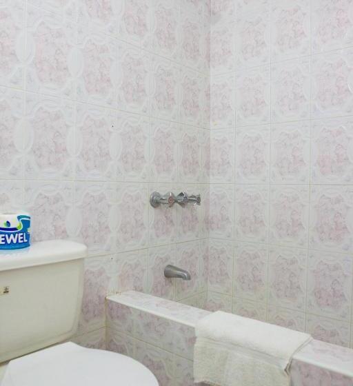 استودیوی لوکس, Caribic House