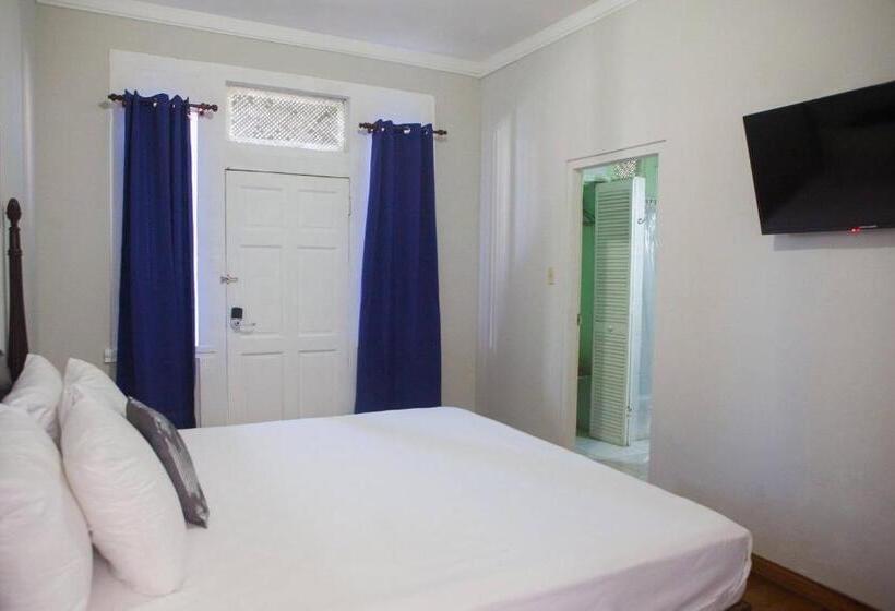 استودیوی لوکس, Caribic House