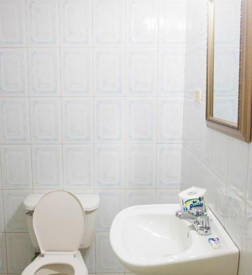 اتاق اکونومی یک تخته, Caribic House