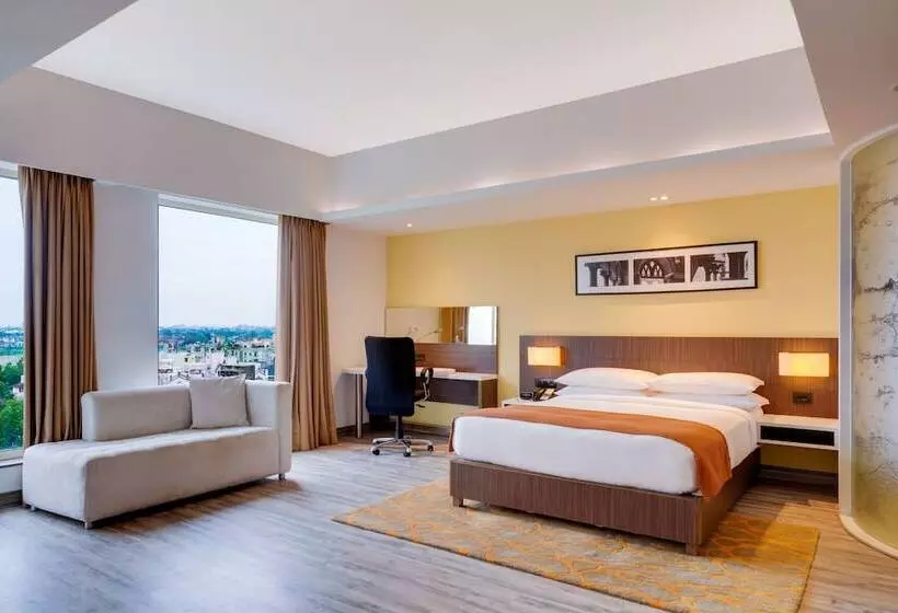 エクゼクティブスイート, Fairfield By Marriott Ahmedabad