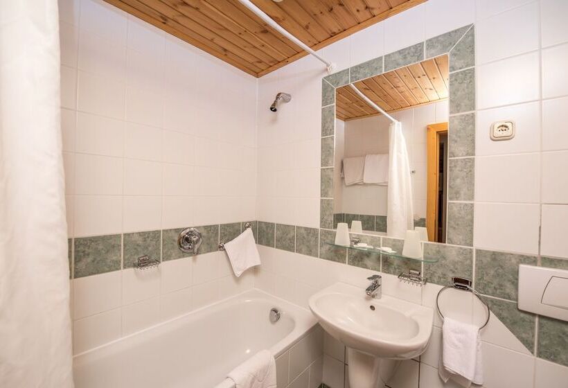 Номер Стандарт, Petneházy Apart