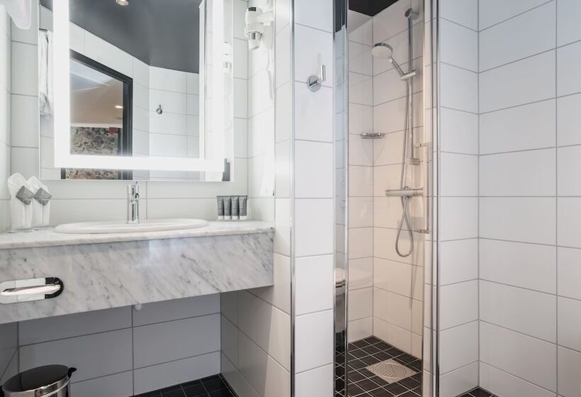 اتاق کلاس بیزنس, Thon Hotel Cecil