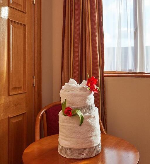 חדר סטנדרט יחיד, Uppercross House